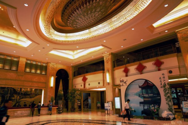 足浴局部按摩在武汉的体验(武汉足疗按摩)