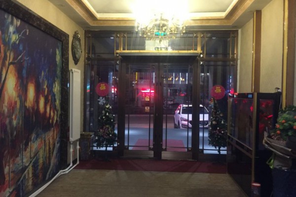 武汉桑拿丝足网：体验极致养生之道(武汉足浴桑拿)