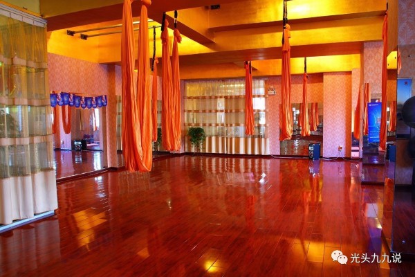 气温飙升！2018武汉桑拿节带你感受高温下的清凉(2020武汉桑拿)