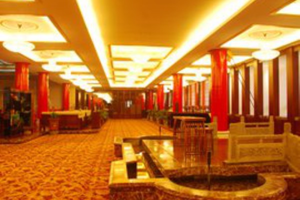 桑拿盛宴来袭，二七商圈夏日狂欢盛宴(二七广场酒吧)